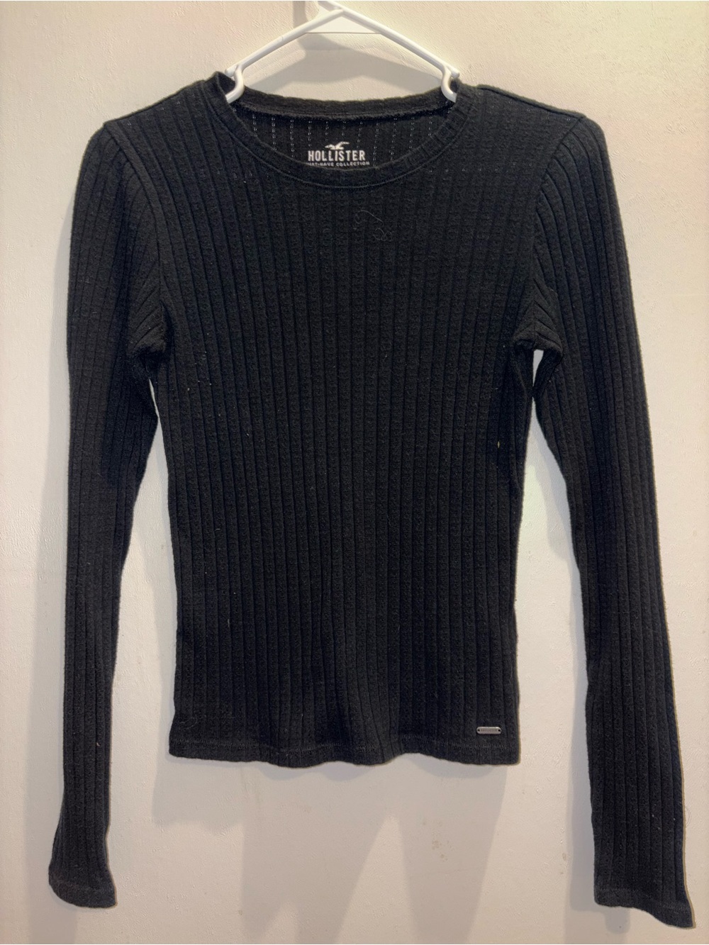 Hollister Black Ribbed Crewneck Top